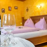 Гостьовий будинок Hotel-pension Lackenbauer 4*