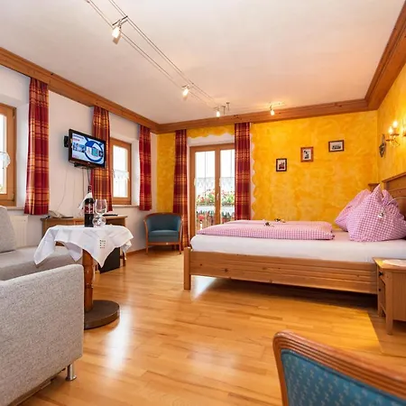 Pensionat Hotel-pension Lackenbauer