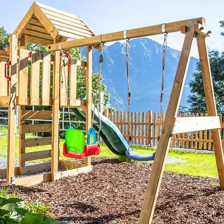 Hotel-pension Lackenbauer 3*