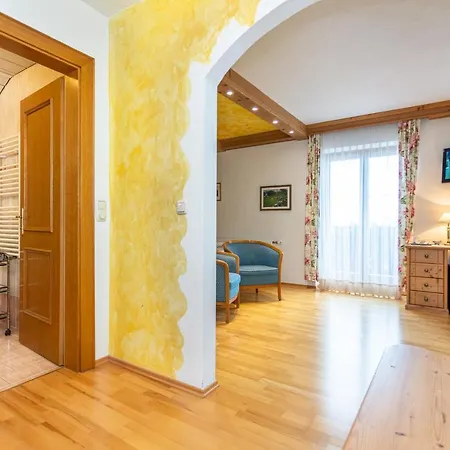 Hotel-pension Lackenbauer Pensionat 3*