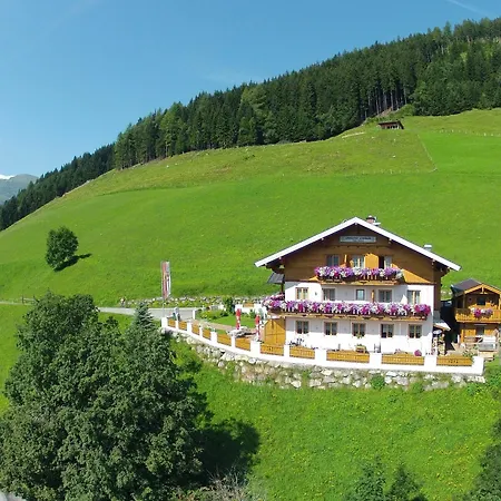 Hotel-pension Lackenbauer Pensionat Bad Hofgastein