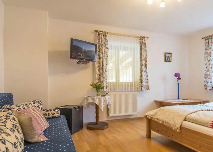 招待所 Hotel-pension Lackenbauer