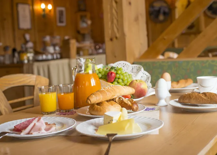 招待所 Hotel-pension Lackenbauer 4*